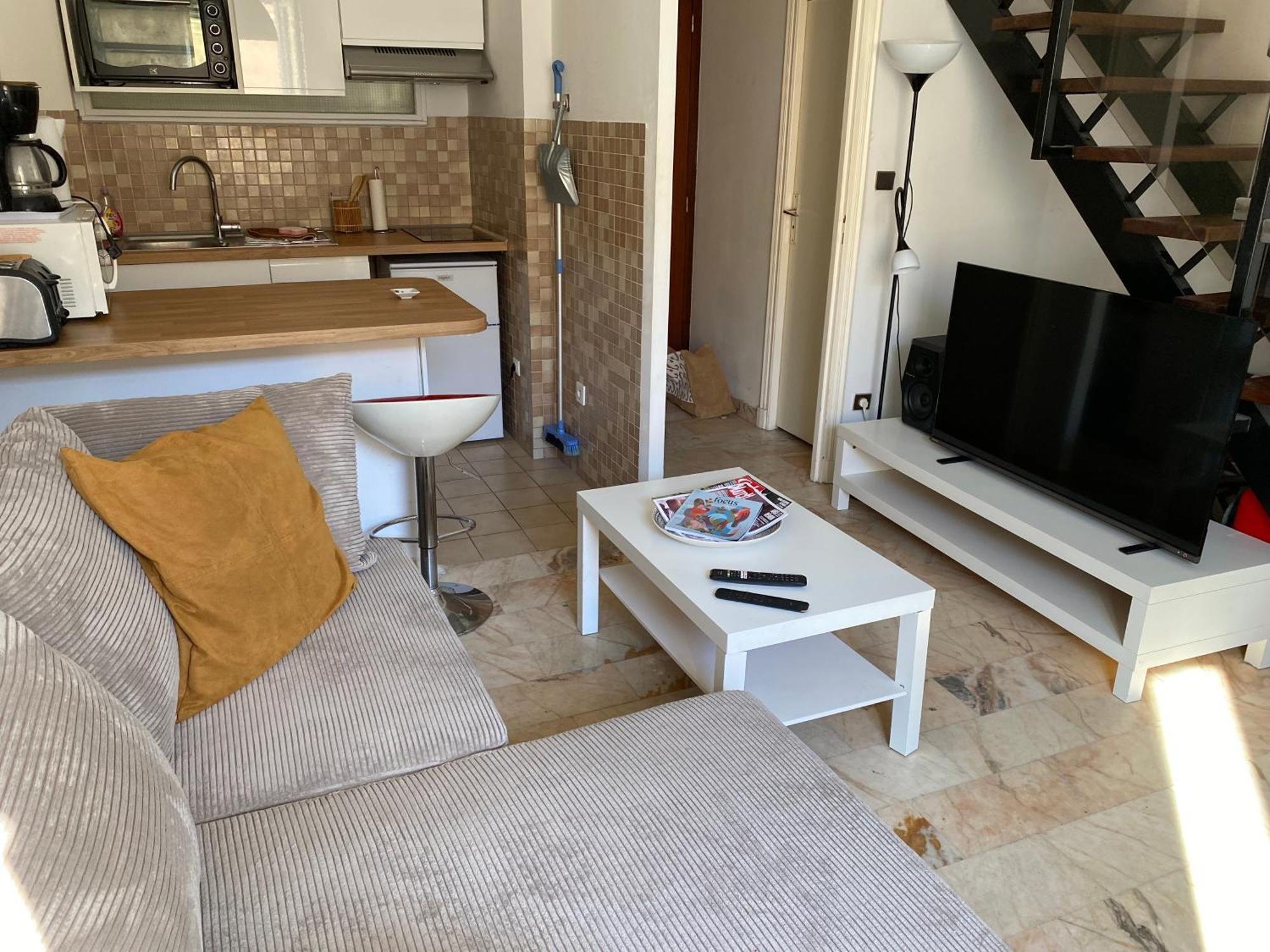 Duplex Plein Centre Ville De Montpellier Extérieur photo